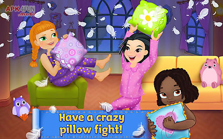 pj party - crazy pillow fight